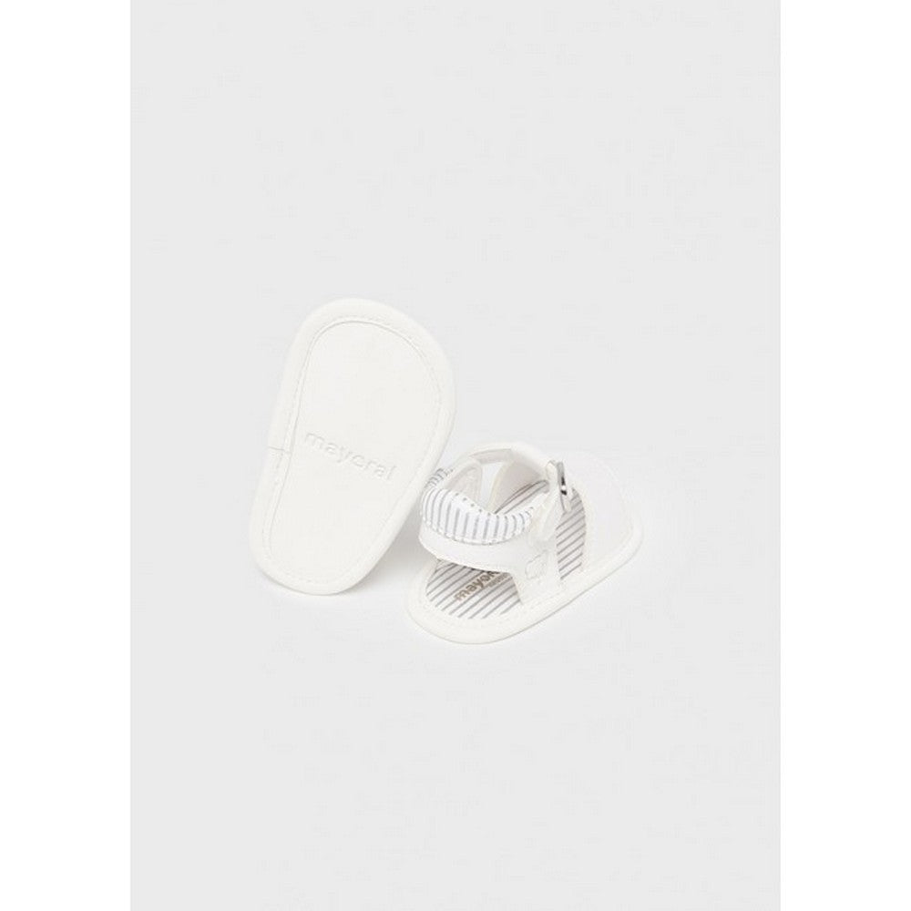 Sandali con fibbia neonato Mayoral Newborn bianco - ErreGiModaBimbo